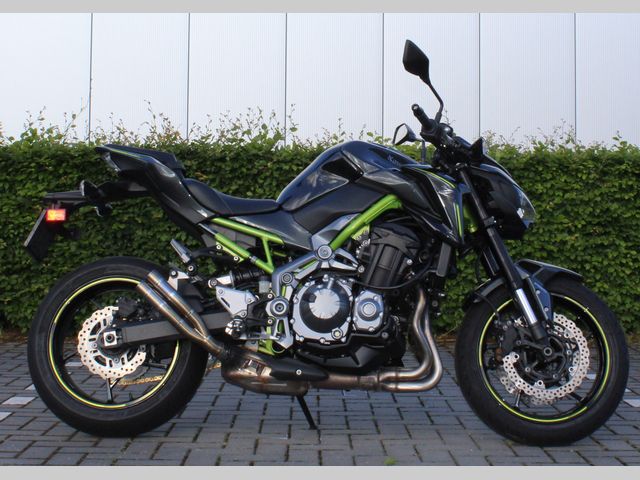 kawasaki - z900