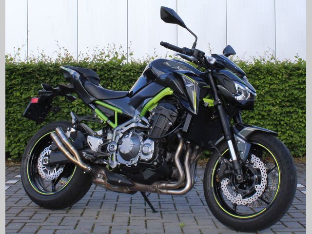 kawasaki - z900