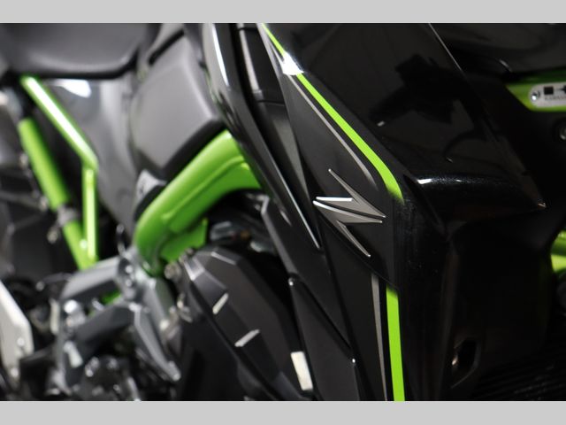 kawasaki - z900