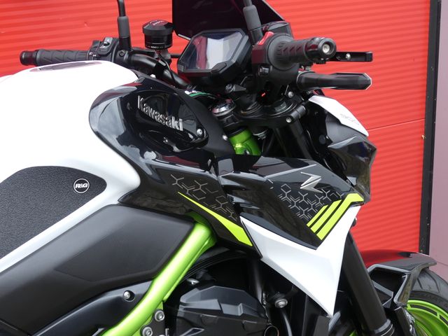 kawasaki - z900