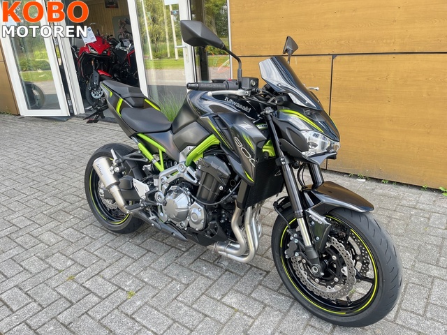 kawasaki - z900