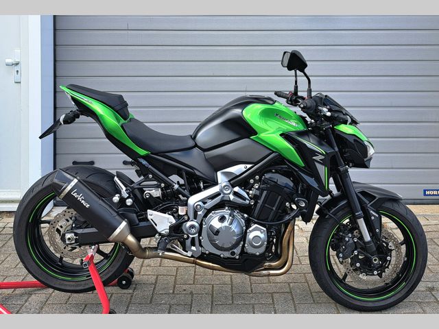 kawasaki - z900