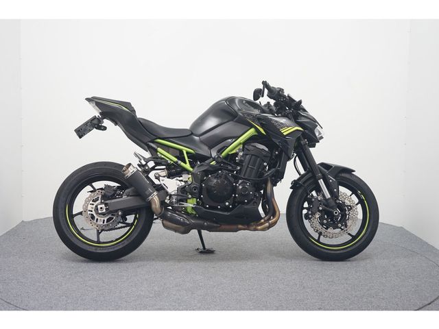 kawasaki - z900