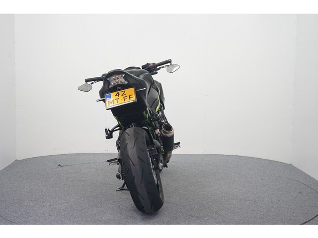 kawasaki - z900