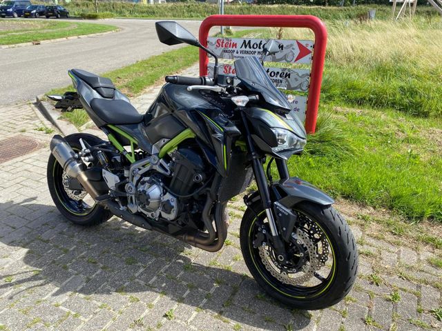 kawasaki - z900