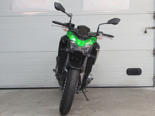 kawasaki - z900