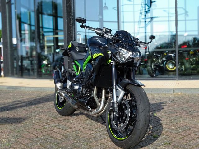 kawasaki - z900