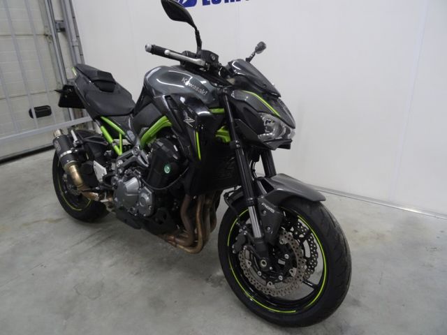 kawasaki - z900