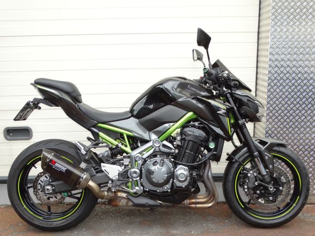 kawasaki - z900