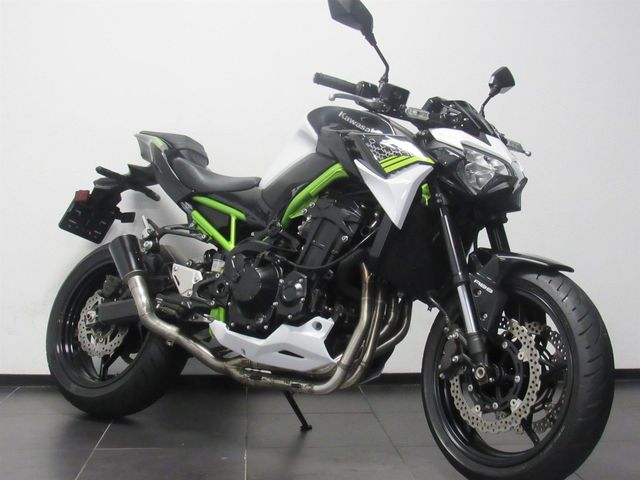 kawasaki - z900