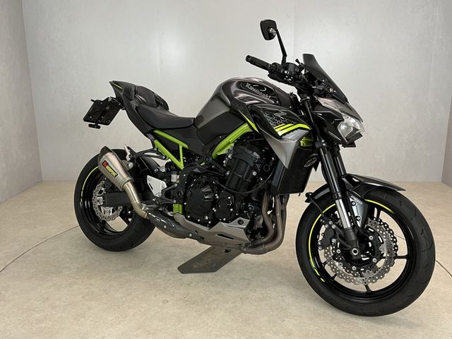 kawasaki - z900