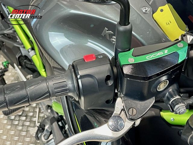 kawasaki - z900