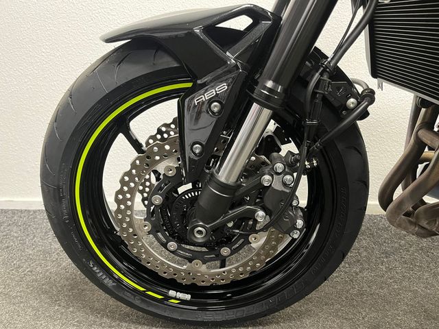 kawasaki - z900