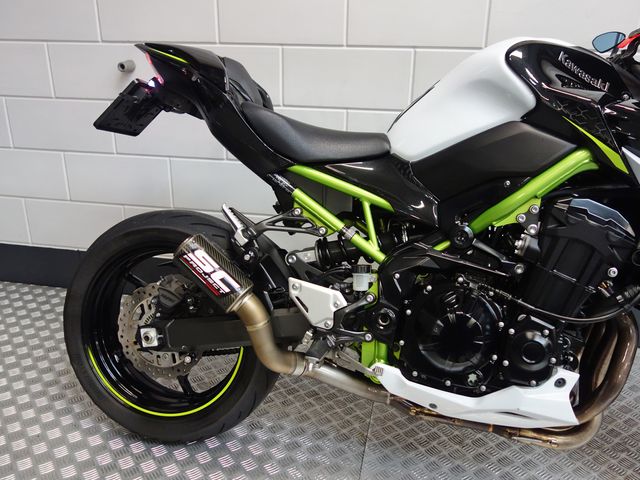 kawasaki - z900