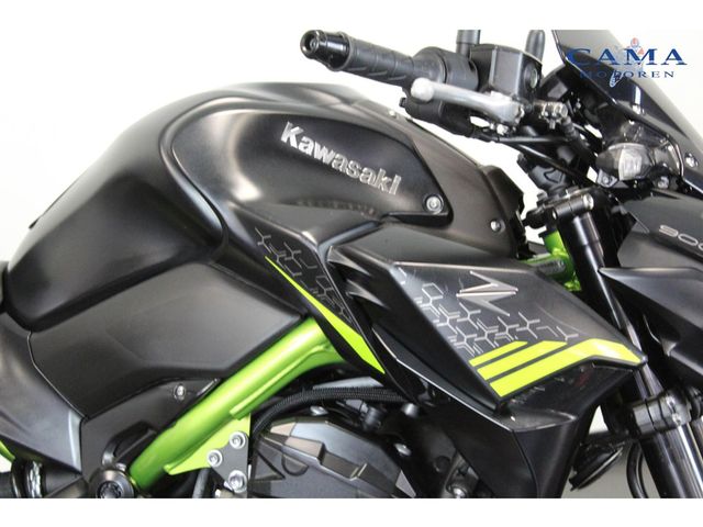 kawasaki - z900