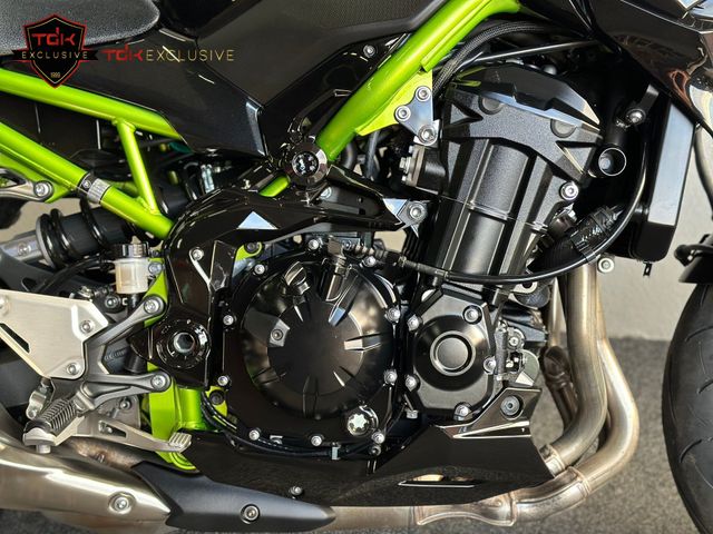 kawasaki - z900