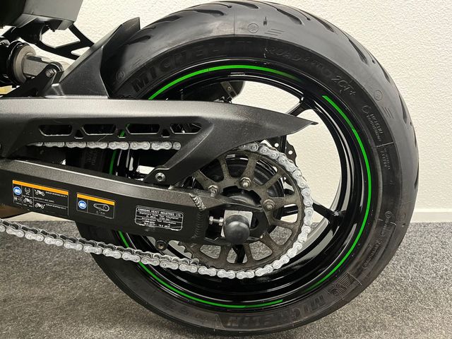 kawasaki - z900