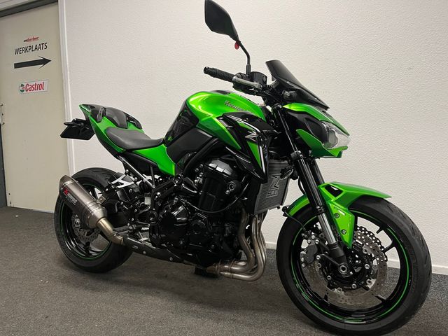 kawasaki - z900