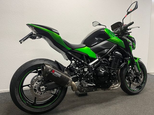 kawasaki - z900