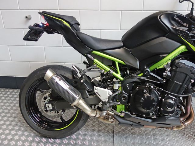 kawasaki - z900