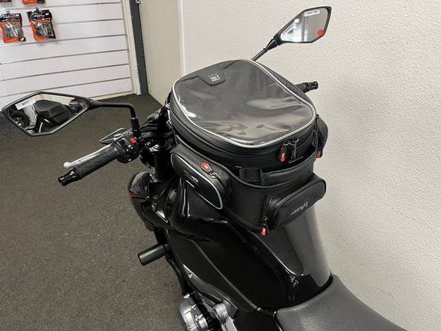 kawasaki - z900