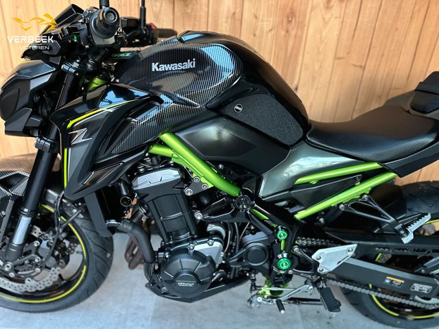 kawasaki - z900