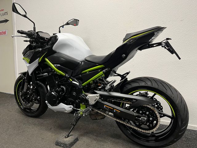 kawasaki - z900