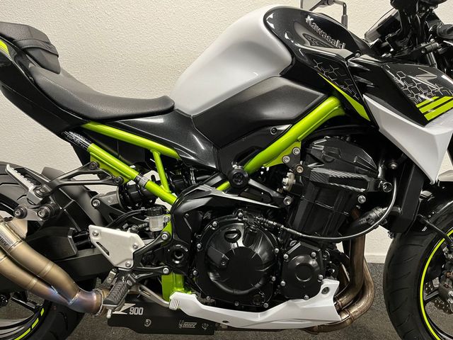 kawasaki - z900