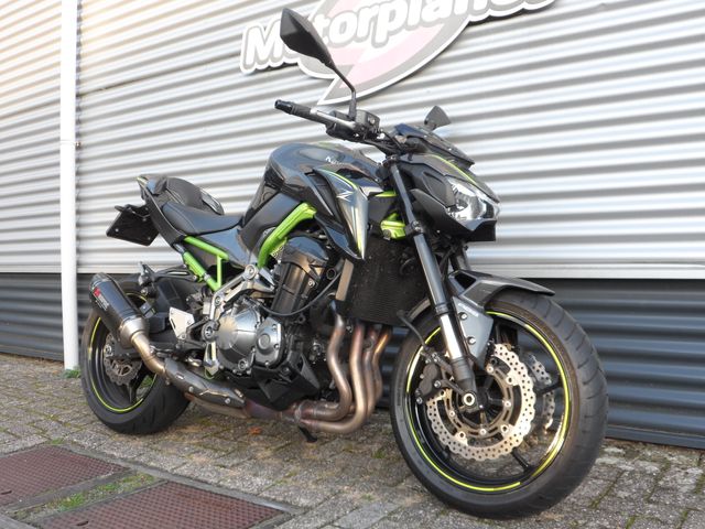 kawasaki - z900