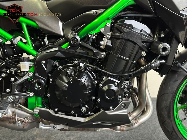 kawasaki - z900