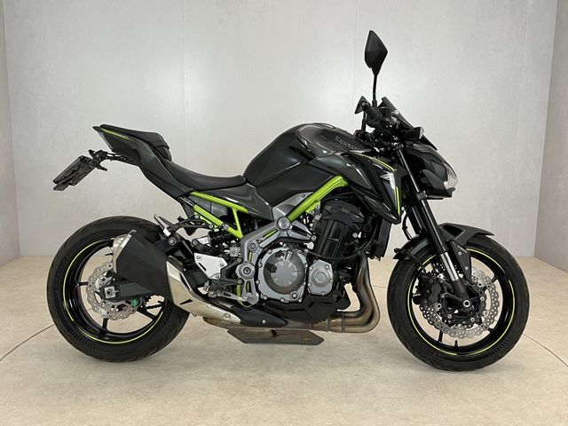 kawasaki - z900