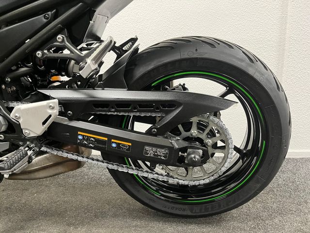 kawasaki - z900