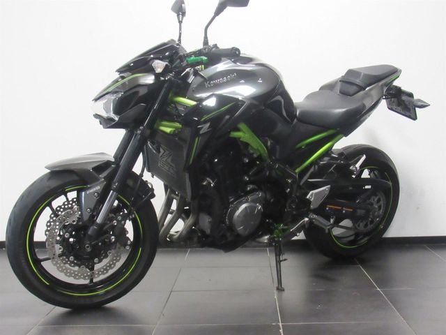 kawasaki - z900