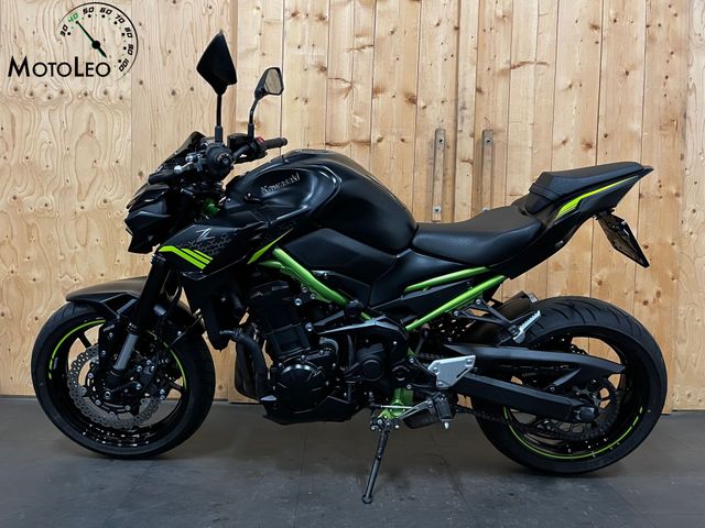 kawasaki - z900