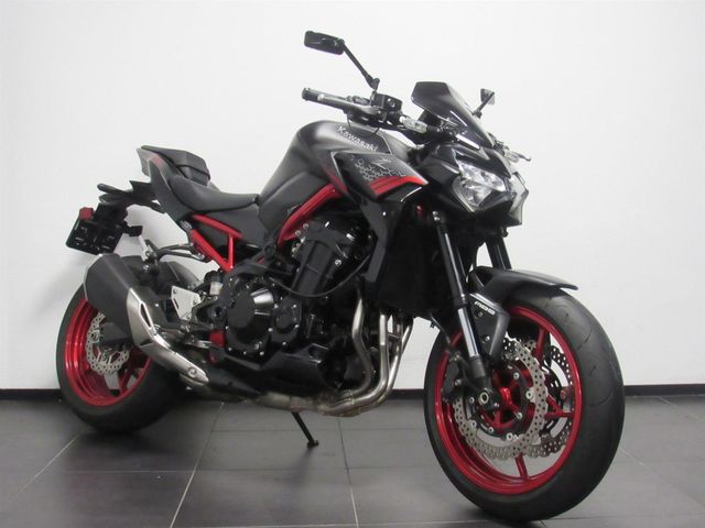 kawasaki - z900
