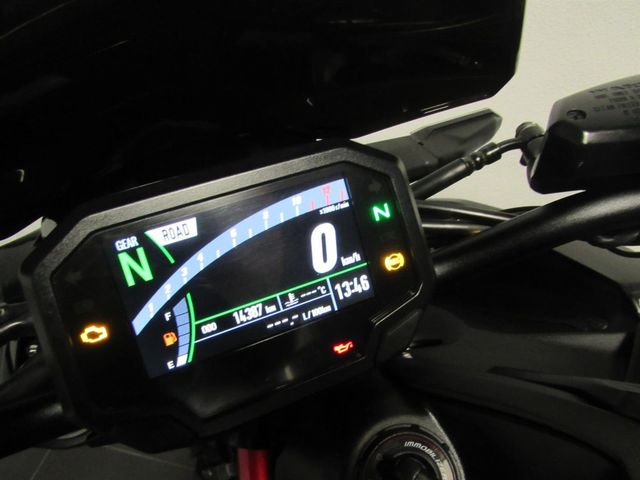 kawasaki - z900