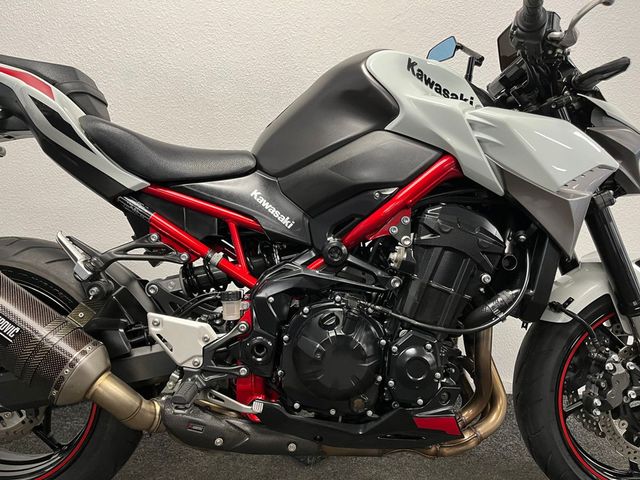 kawasaki - z900