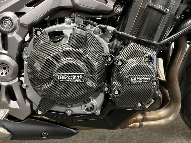 kawasaki - z900