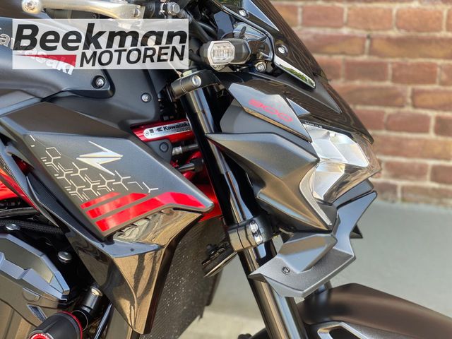 kawasaki - z900