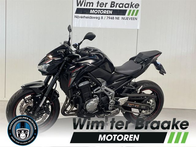 kawasaki - z900