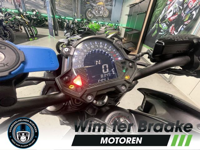 kawasaki - z900