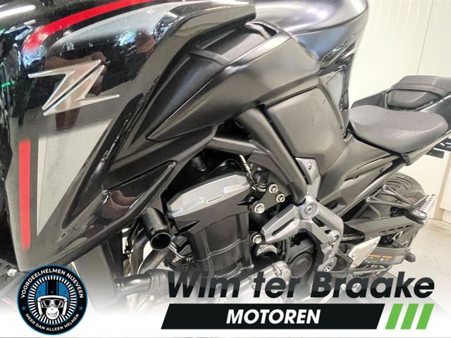 kawasaki - z900