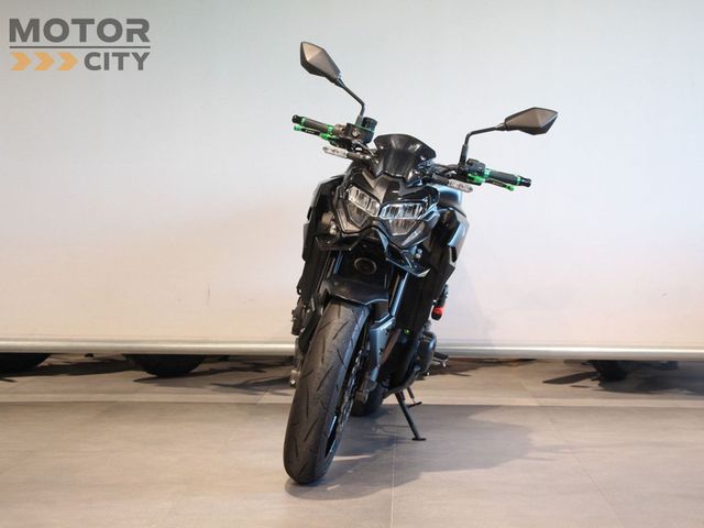 kawasaki - z900