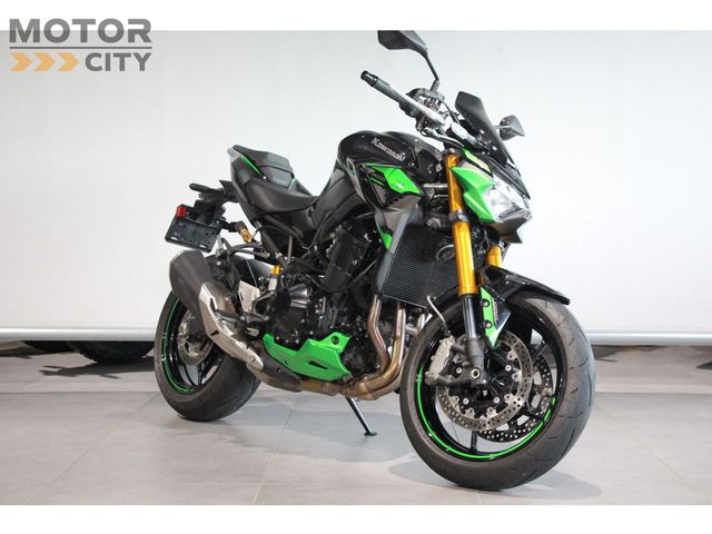 kawasaki - z900