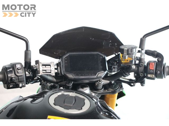 kawasaki - z900