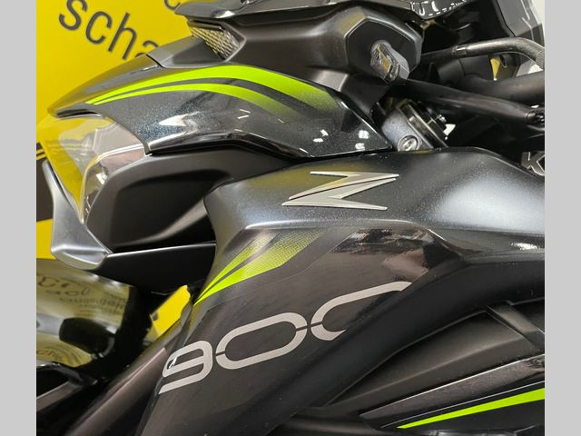 kawasaki - z900