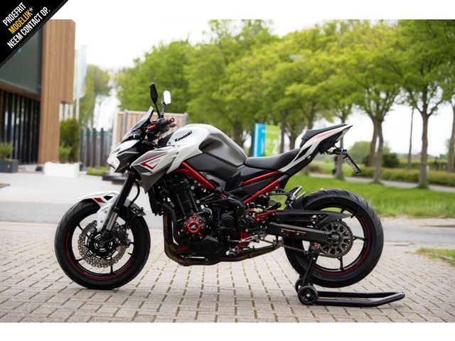 kawasaki - z900