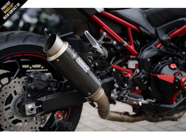 kawasaki - z900