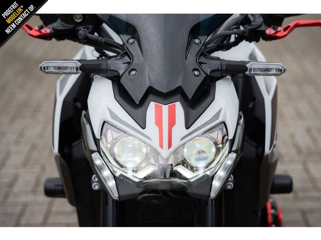 kawasaki - z900