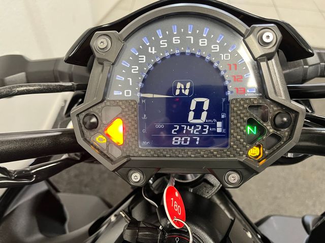 kawasaki - z900